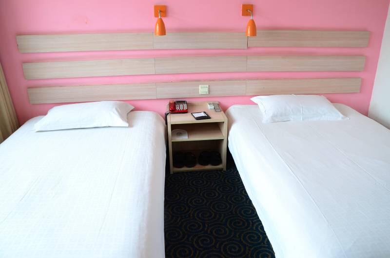 Zhongzhou Hotel - Jingu Road Luoyang  Exteriör bild